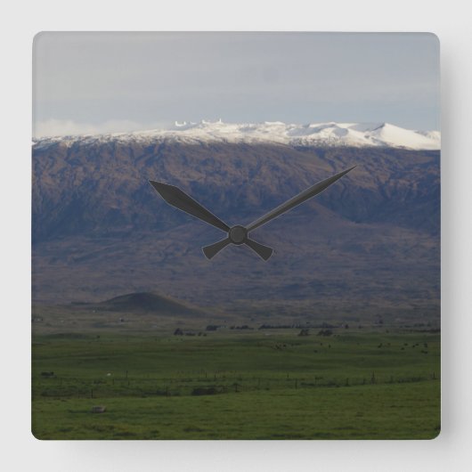 Schnee auf Mauna Kea Quadratische Wanduhr (Vorderseite)