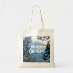 Schnee auf Pinien im Colorado Rocky Mountains Tragetasche