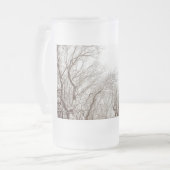 Schnee-Baum-mattierte Tasse (Vorderseite Links)