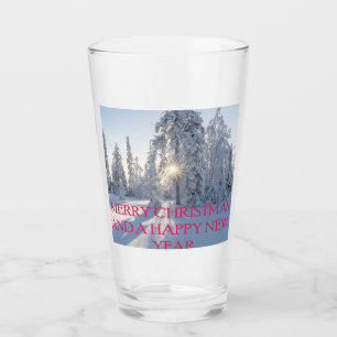 SCHNEE, BÄUME, DIE SONNE, BEREIT FÜR CHRISTMAS GLAS
