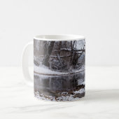 Schnee bei endlicher Tasse des Kaffees (Vorderseite Links)
