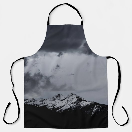 SCHNEE BERG UNTER DRAMATISCHEN SCHWANGERN SCHÜRZE (Vorderseite)