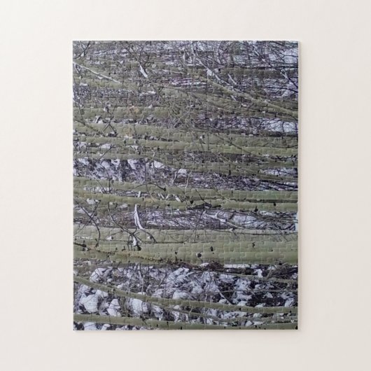 Schnee, der auf Aspen fällt Puzzle (Vertikal)