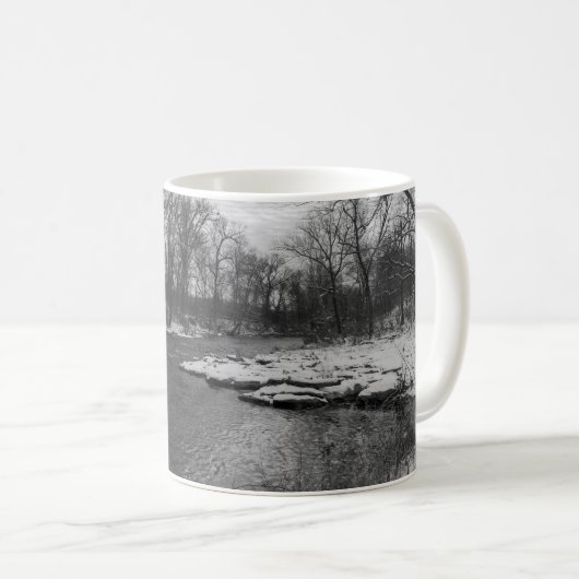 Schnee entlang James River Grayscale Tasse (VorderseiteRechts)