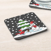 Schnee fällt auf Kardinal, Schneemann und Pine Tre Getränkeuntersetzer (Linke Seite)