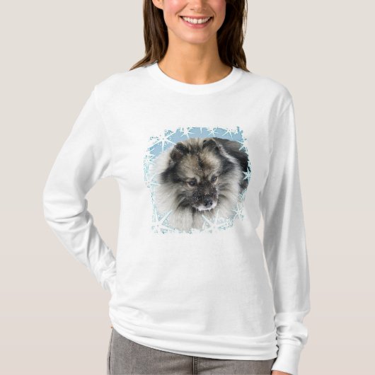 Schnee im Gesichtkeeshond-T-Shirt T-Shirt (Vorderseite)