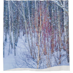 Schnee im Wald Duschvorhang