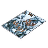 Schnee in den Pines-Notebooks Notizblock (Linke Seite)
