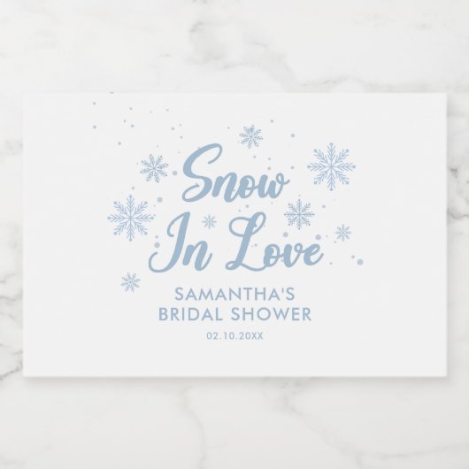 Schnee in der Liebe Winter Brautparty Champagner Schaumweinetikett (Einzelnes Label)