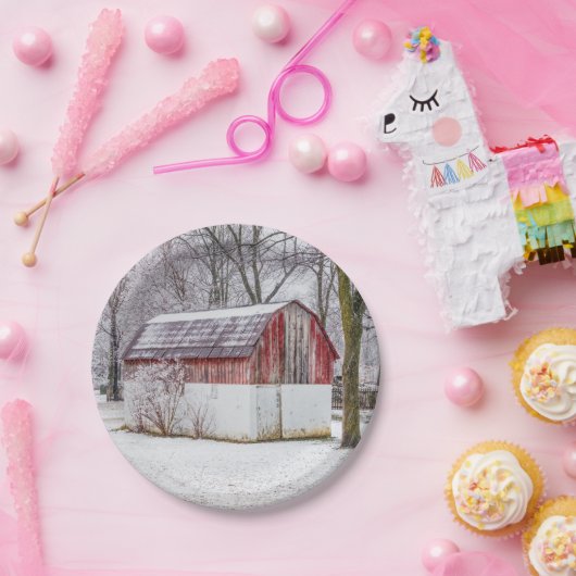 Schnee in der Roten Scheune Pappteller (Party)