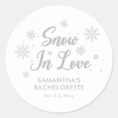 Schnee in Liebe Weißer Winter Bachelorette Runder Aufkleber (Vorderseite)