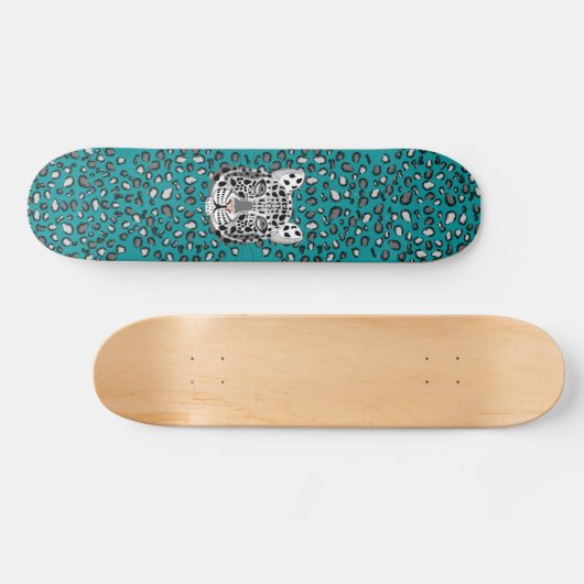 Schnee-Leopard Skateboard (Horizontal)