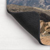 Schnee-Mit einer Kappe bedeckte Berge Mousepad (Ecke)