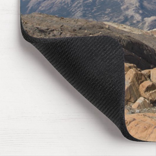 Schnee-Mit einer Kappe bedeckte Berge Mousepad (Ecke)