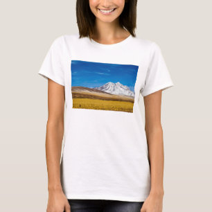 Schnee - mit einer Kappe bedeckte Berge und Puna T-Shirt