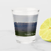 Schnee mit einer Kappe bedeckter Mauna Kea Schnapsglas (Vorderseite)