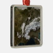 Schnee, Nebel und niedrige Wolken im Western Europ Silbernes Ornament (Rechts)