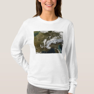 Schnee, Nebel und niedrige Wolken im Western T-Shirt