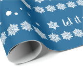 Schnee, Schneeflocken, schneeblaues Weihnachtspapi Geschenkpapier (Rolleneckpunkt)