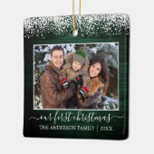 Schnee Top Grün Holz Unser erstes Weihnachtsfest F Keramikornament (Links)