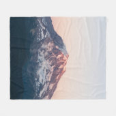 SCHNEE ÜBERDECKTE BERGE WÄHREND DES TAGES FLEECEDECKE (Vorderseite (Horizontal))