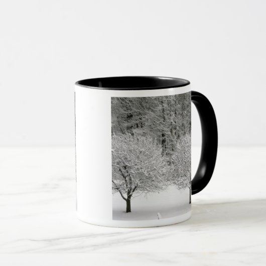 Schnee umfaßte Landschaft Tasse (VorderseiteRechts)