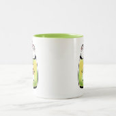 Schnee und Kakao-Tasse Zweifarbige Tasse (Mittel)