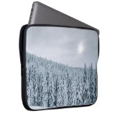 SCHNEE WÄHREND DES TAGES LAPTOPSCHUTZHÜLLE (Vorne Rechts)