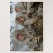 Schneeaffen im heißen Frühlingspool in Japan Puzzle (Vertikal)