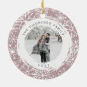 Schneeball | Doppelseitiges Foto Name & Jahr Keramik Ornament (Hinten)