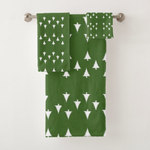 Schneebaume auf grüner Poly Cotton Badhandtuch Set