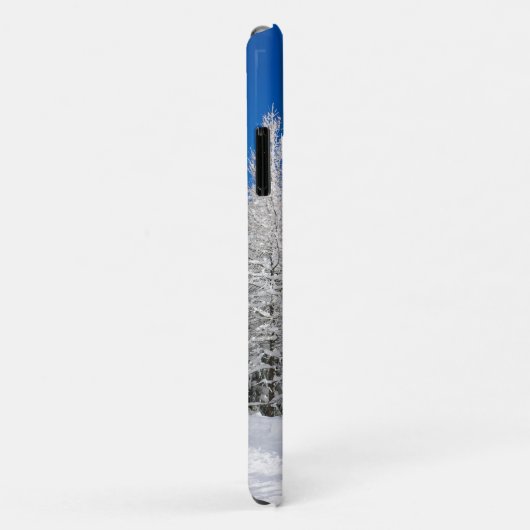 Schneebäume unter einem klaren blauen Himmel Case-Mate iPhone Hülle (Hinten/Rechts)