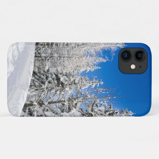 Schneebäume unter einem klaren blauen Himmel Case-Mate iPhone Hülle (Rückseite (Horizontal))