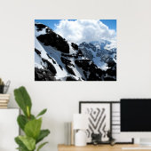 Schneebedeckte Berge in den Schweizer Alpen Poster (Heimbüro)