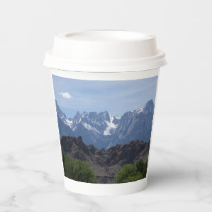 Schneebedeckte Berge von Lone Pine   Pappbecher