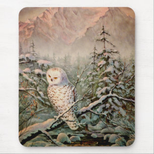 SCHNEEBEDECKTE EULE durch SHARON SHARPE Mousepad