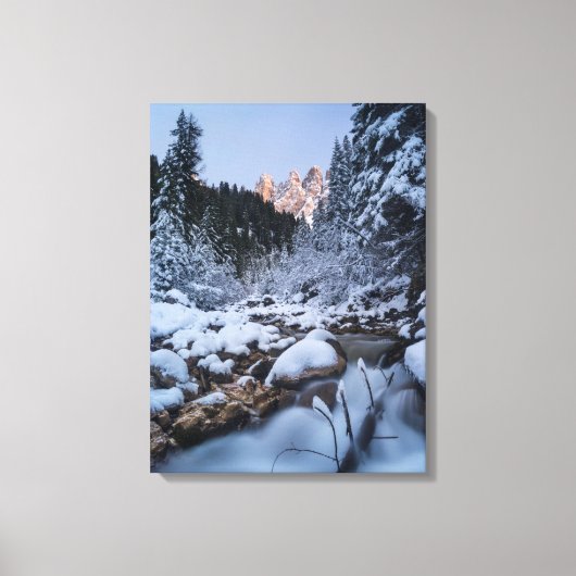 Schneebedeckte Geisler-Bergkette Leinwanddruck (Vorderseite)