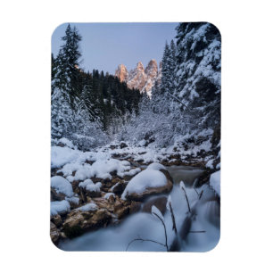 Schneebedeckte Geisler-Gruppe Magnet