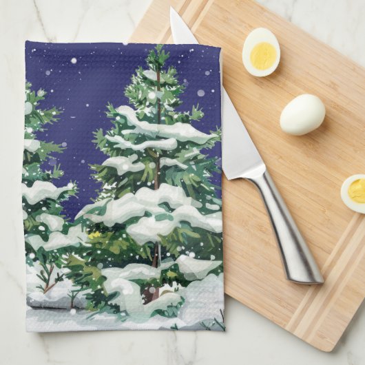 Schneebedeckte immergrüne Bäume mit Schneefall Geschirrtuch (Viertel Falte)