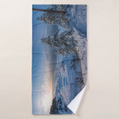 Schneebedeckte Ostseeküste Badehandtuch (Badehandtuch)