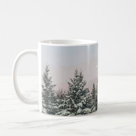 Schneebedeckte Pine Trees Moon Sunset Kaffeetasse (Links)
