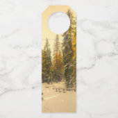 Schneebedeckte Pinienwälder Foto Flaschenanhänger (Rückseite)
