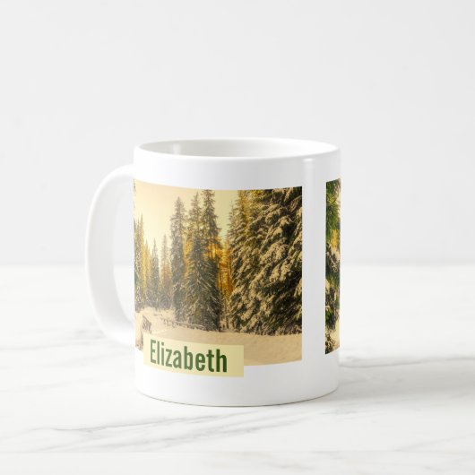 Schneebedeckte Pinienwälder Foto Kaffeetasse (Vorderseite Links)