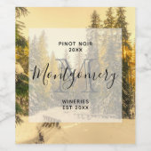 Schneebedeckte Pinienwälder Foto Weinkultur und Er Weinetikett (Einzelnes Label)