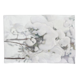 Schneebedeckte Pinienwälder (von Pekka Halonen) Kissenbezug