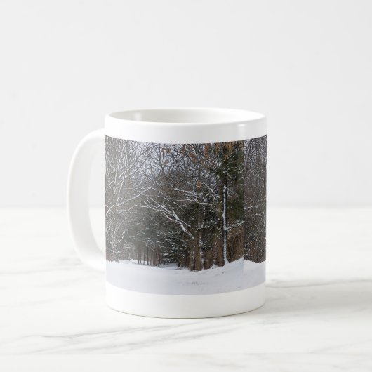 Schneebedeckte Tasse (Vorderseite Links)