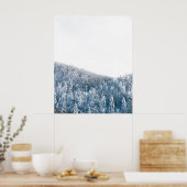 Schneebedeckter Fichtenwald Poster (Küche)