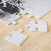Schneebedeckter Traktor Parkplatz bei Wäldern Puzzle (Seite)
