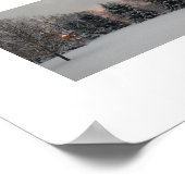 Schneebedeckter Winteruntergang mit Pinienbäumen-P Poster (Ecke)