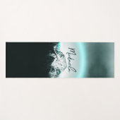 Schneeberg mysteriös blaues Neonlicht-Monogramm Yogamatte (Vorderseite (Horizontal))